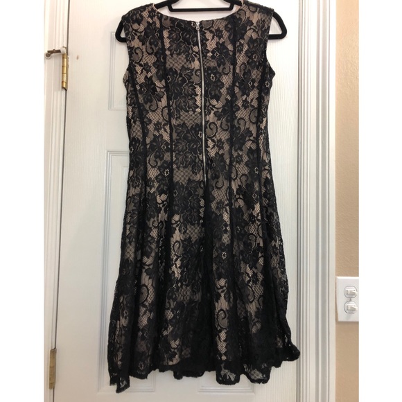 Black and Nude Lace Dress :) - Picture 2 of 6